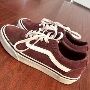 Women’s Maroon Vans